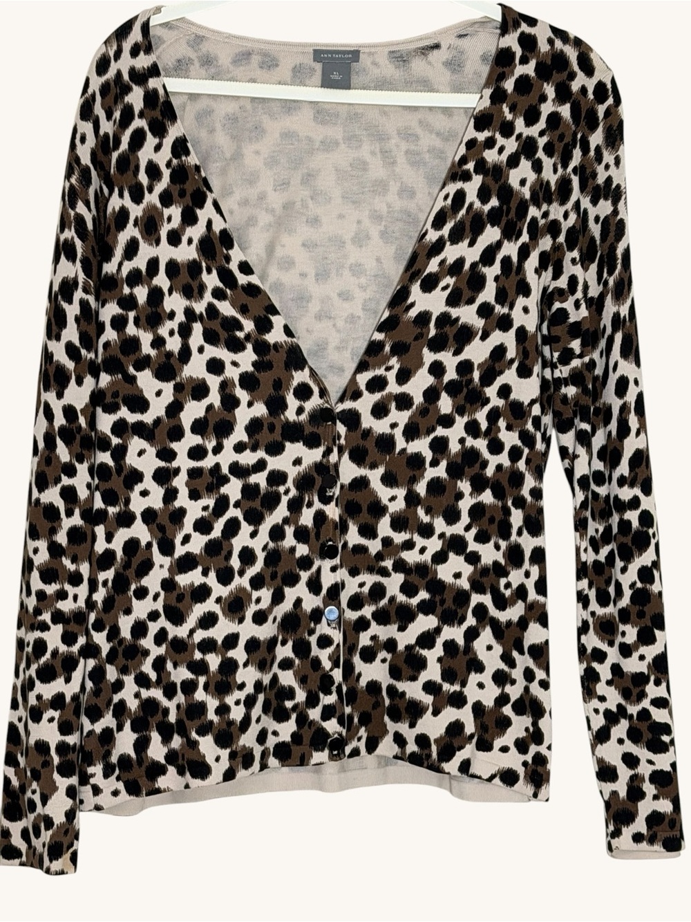 Ann Taylor XL Leopard Print V-Neck Button Cardigan